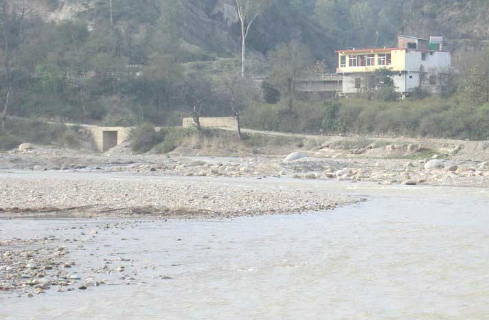 Hotel near Dehradun Zoo (Malsi Deer Park)