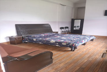 Family hotel in Kangra